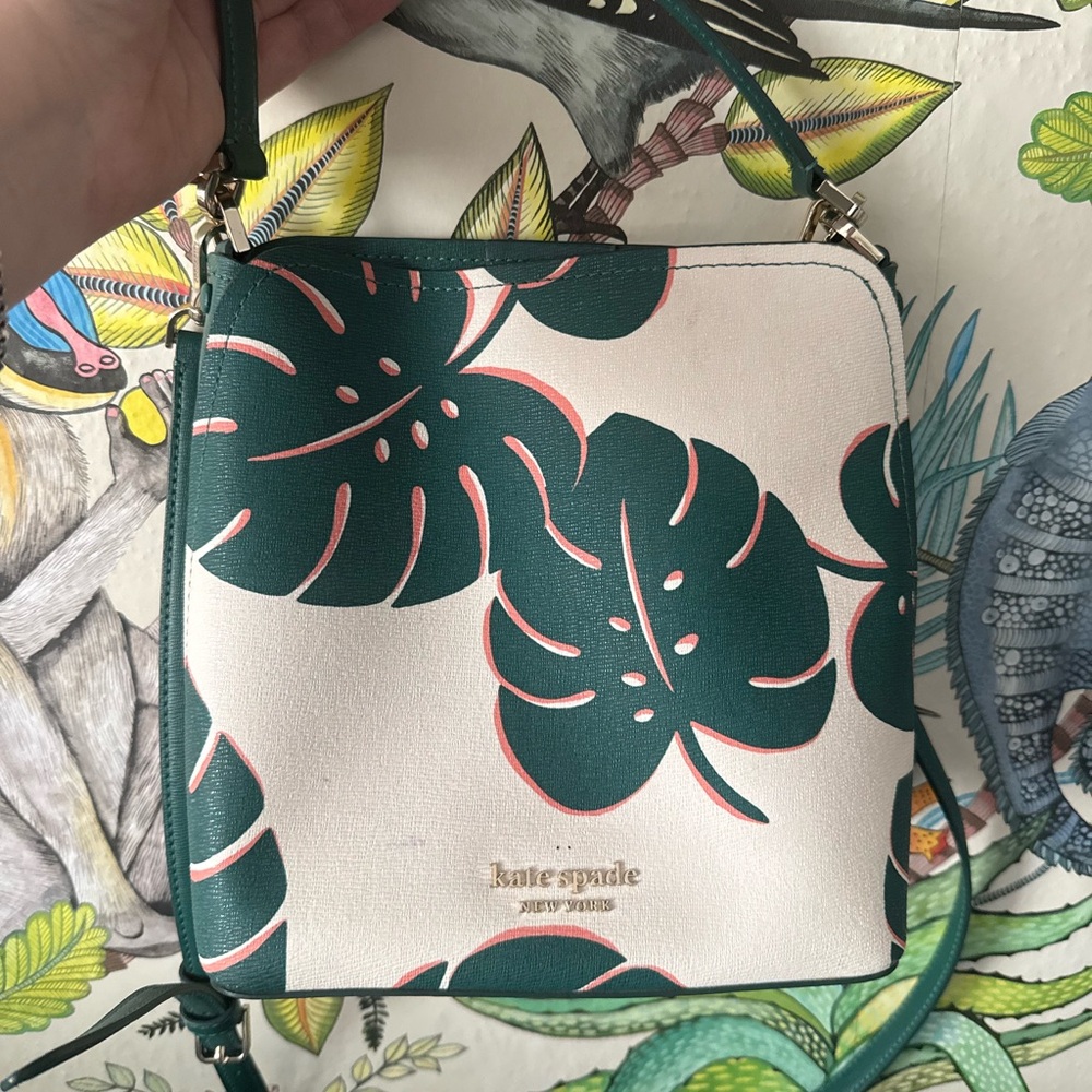 Kate Spade Green and Cream Crossbody Bag